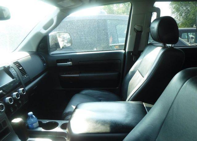 2012 TOYOTA TUNDRA CREWMAX LIMITED