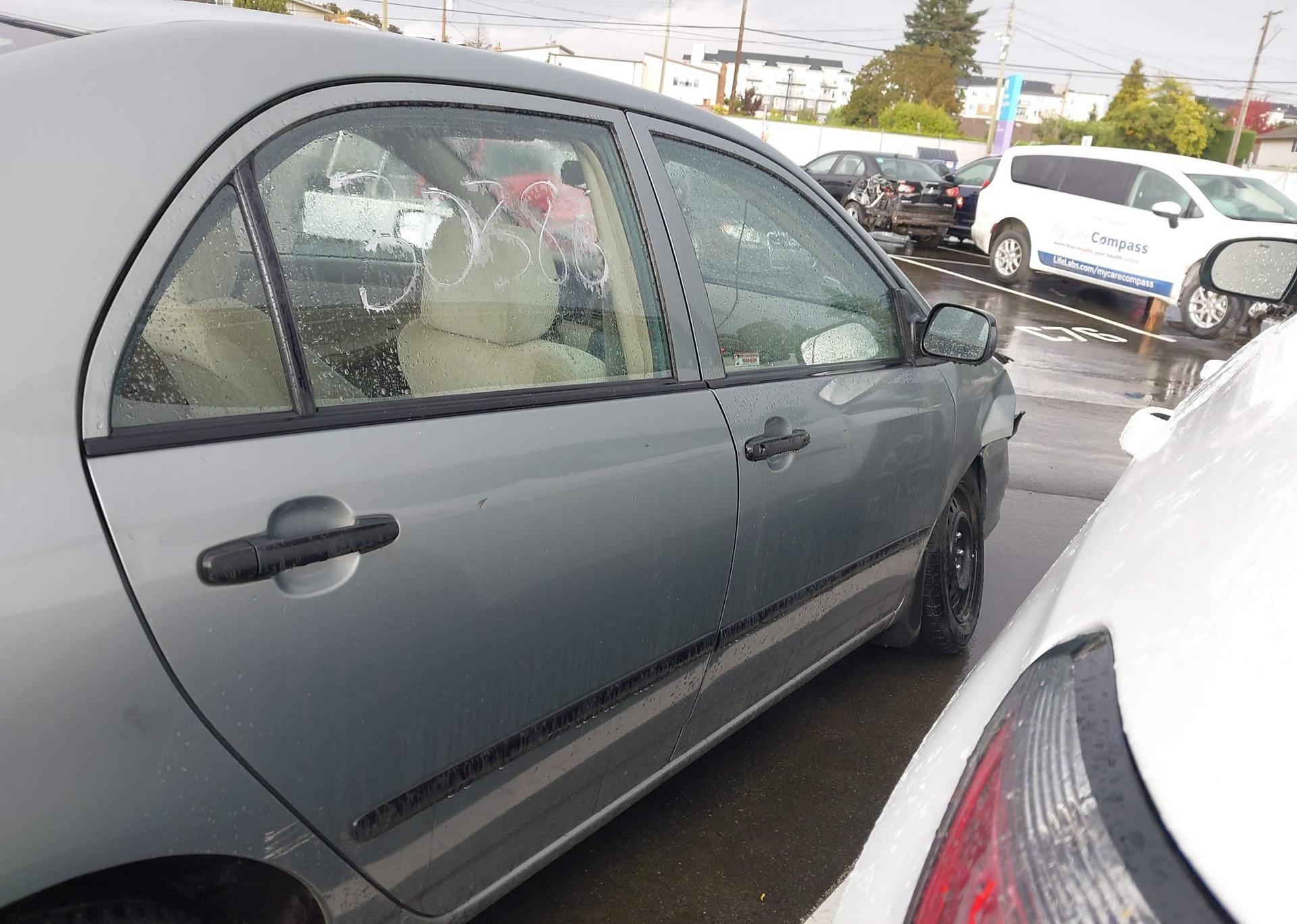 2003 TOYOTA COROLLA CE