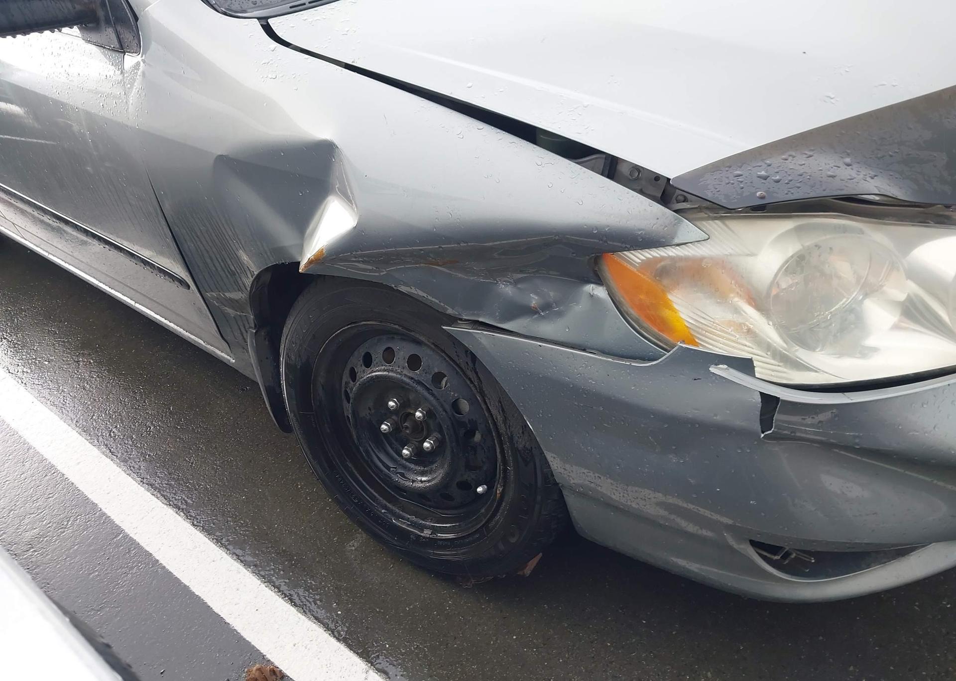 2003 TOYOTA COROLLA CE