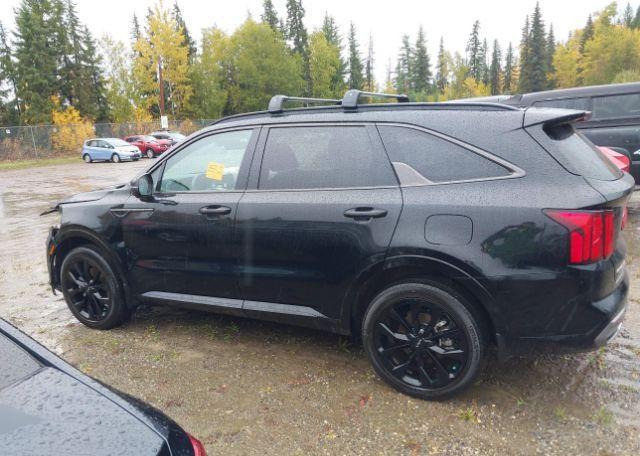 2023 KIA SORENTO SX