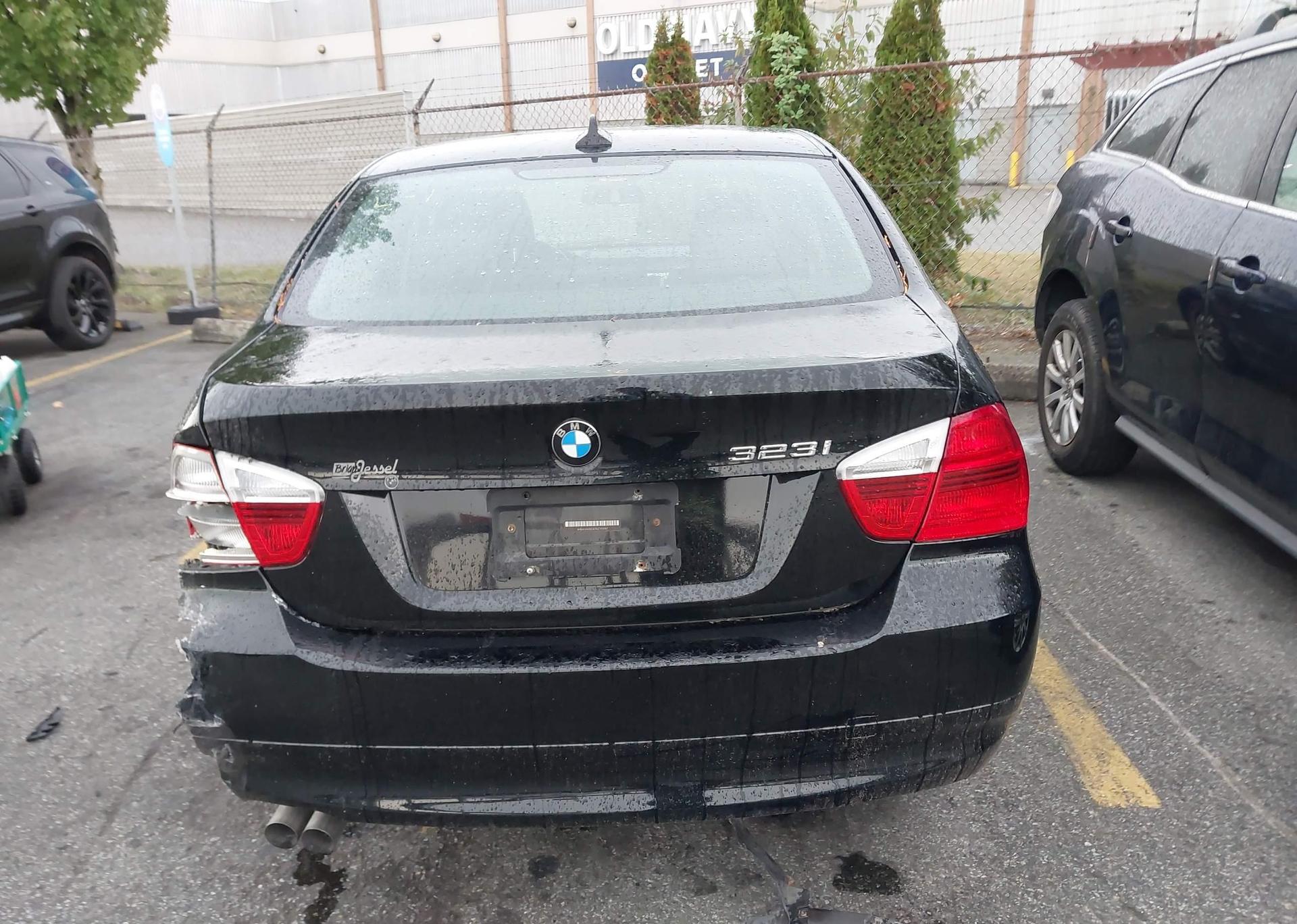 2007 BMW 323I