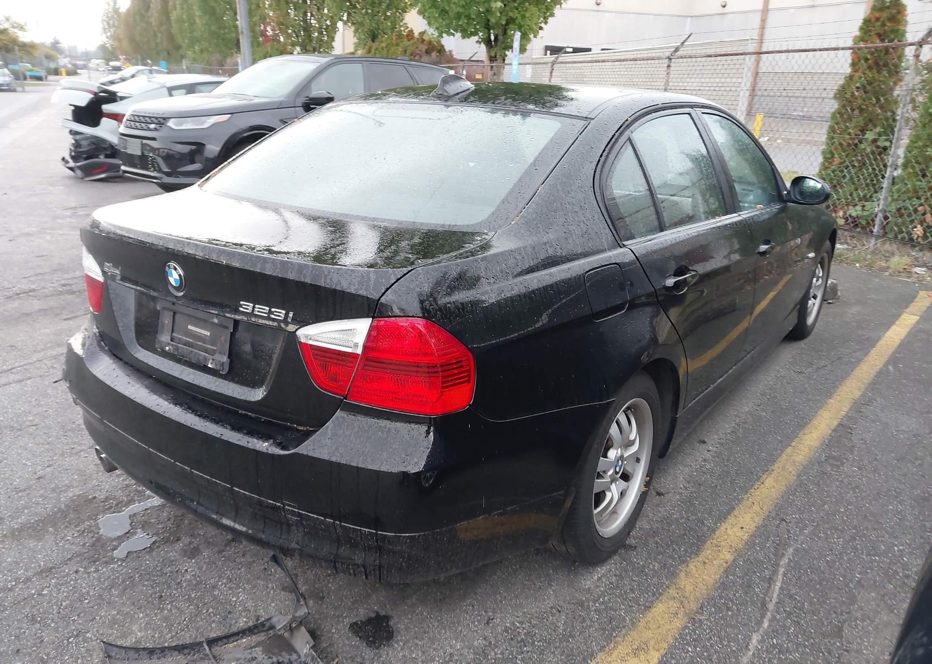 2007 BMW 323I