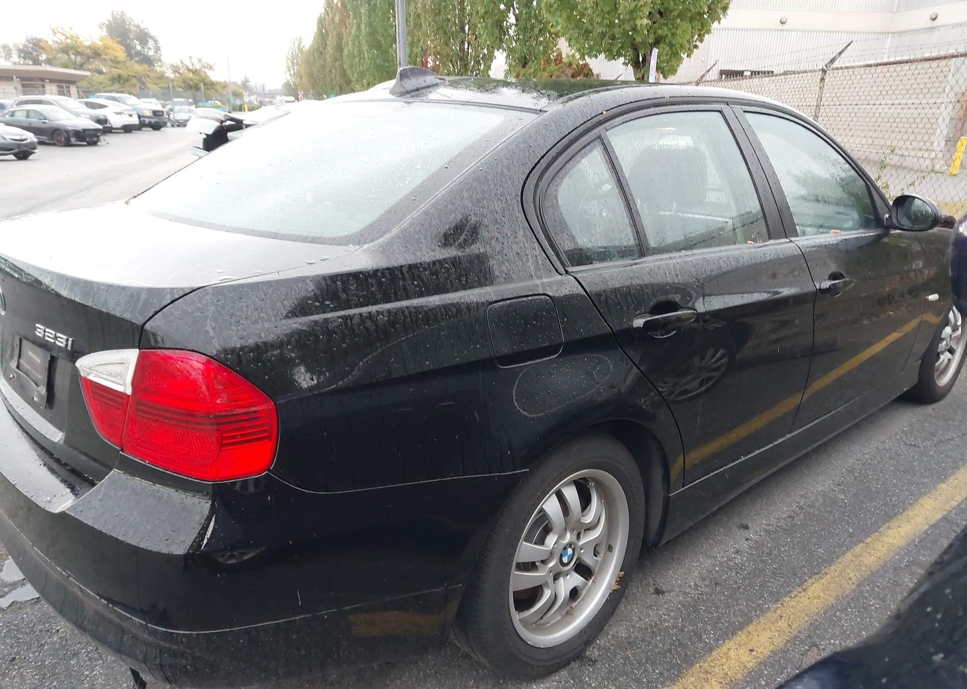 2007 BMW 323I