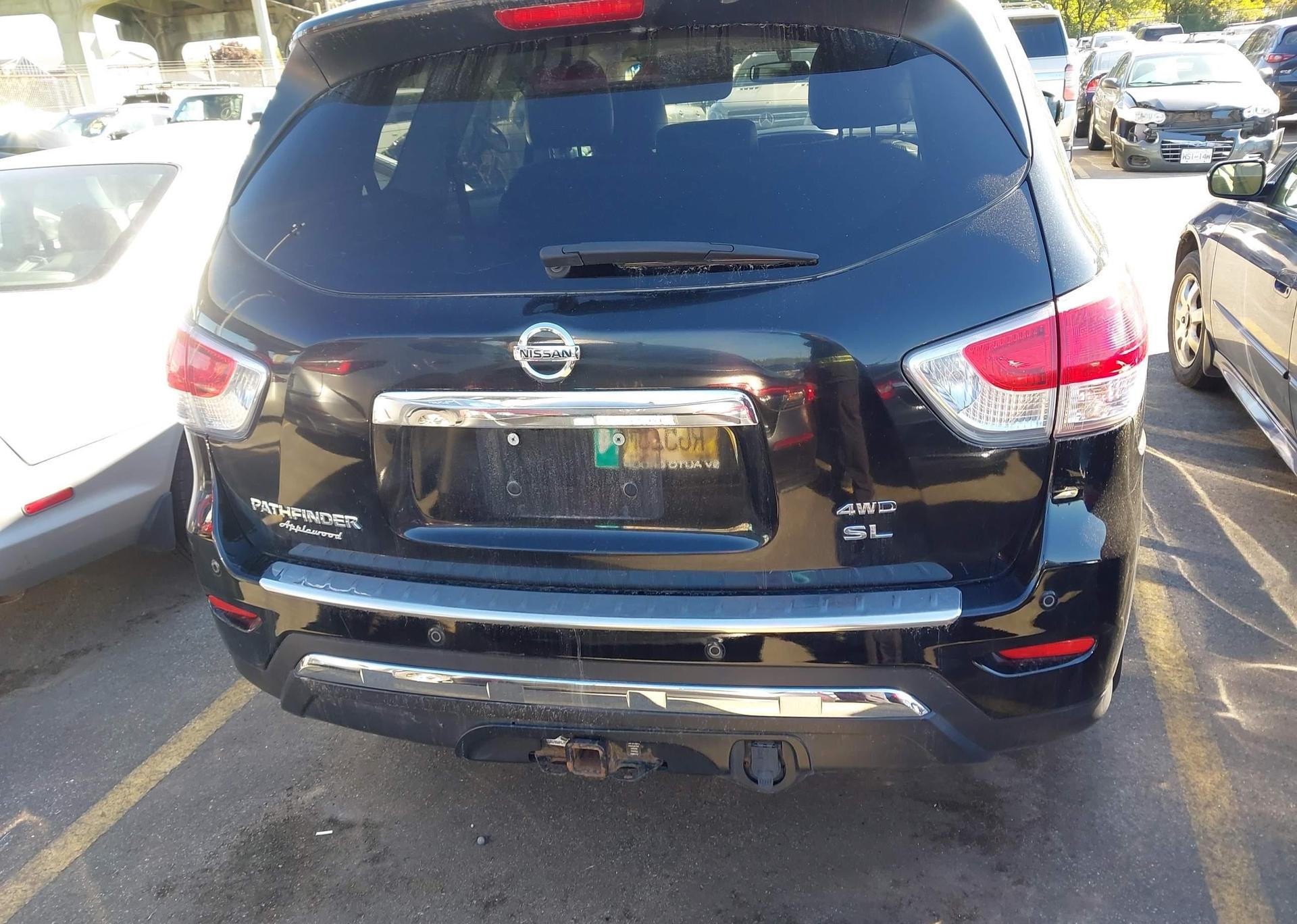 2014 NISSAN PATHFINDER S