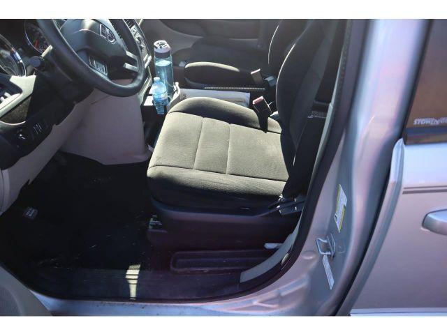 2012 DODGE GRAND CARAVAN SE