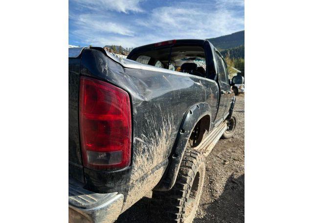 2005 DODGE RAM 2500 ST
