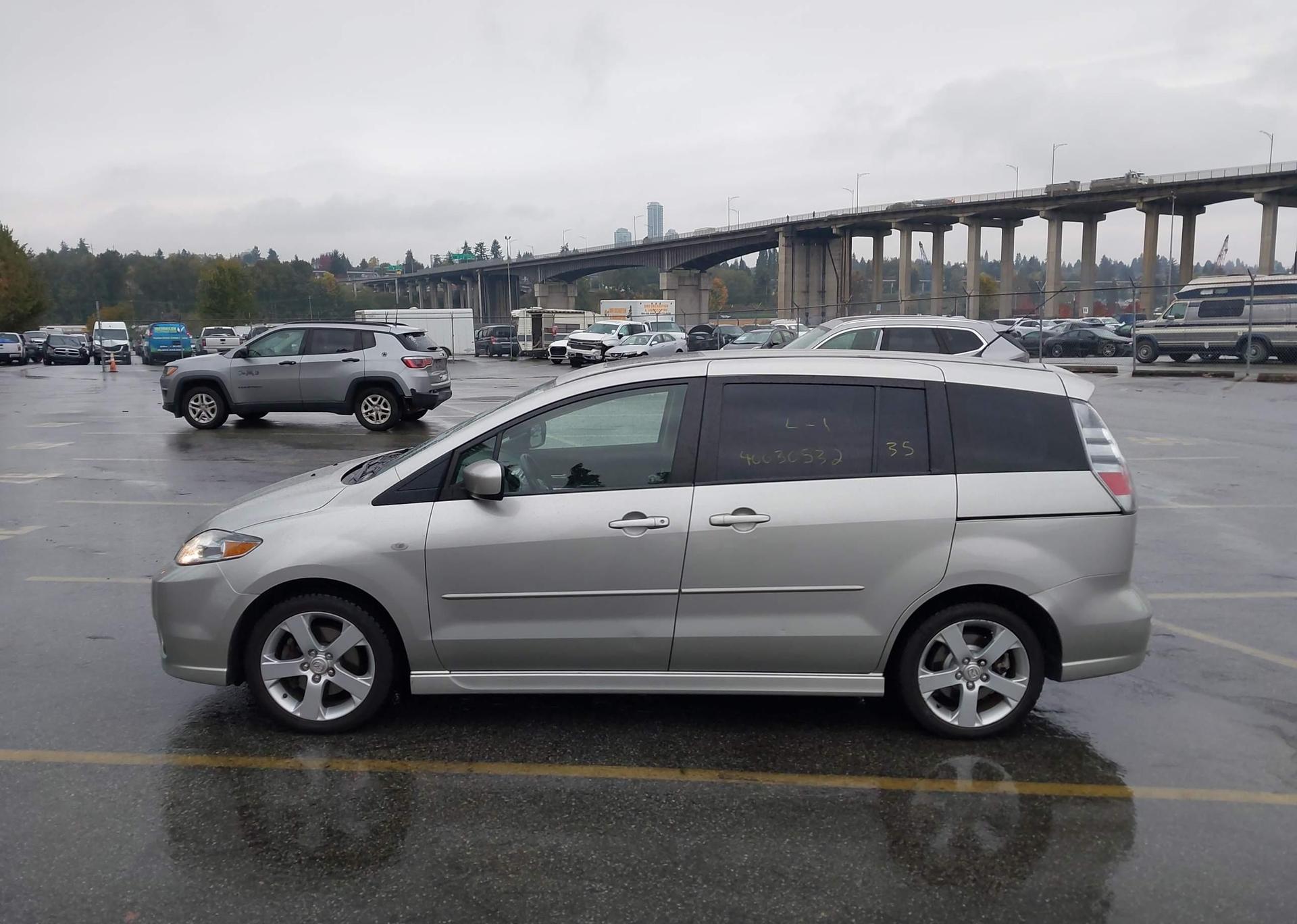 2006 MAZDA 5