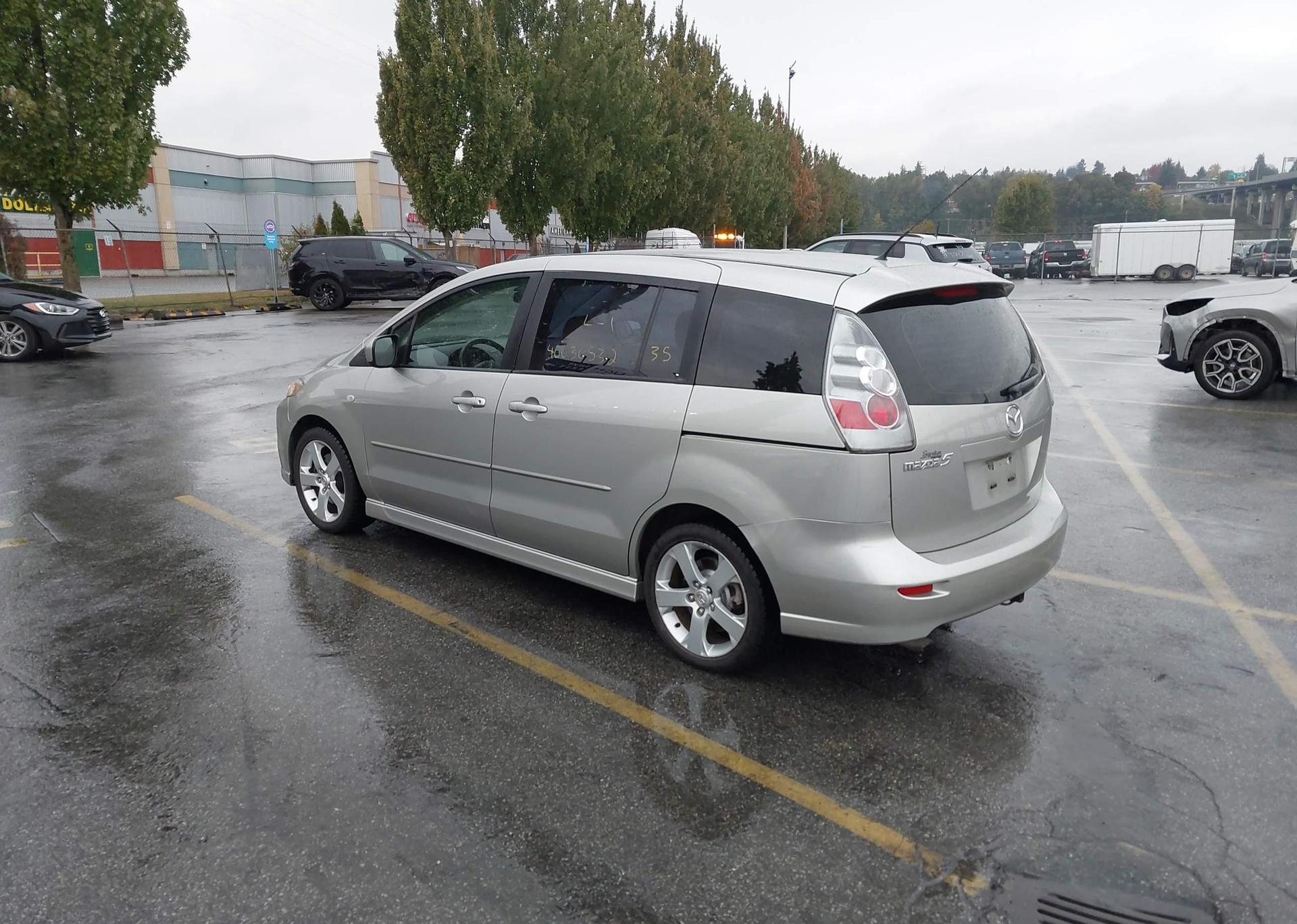 2006 MAZDA 5