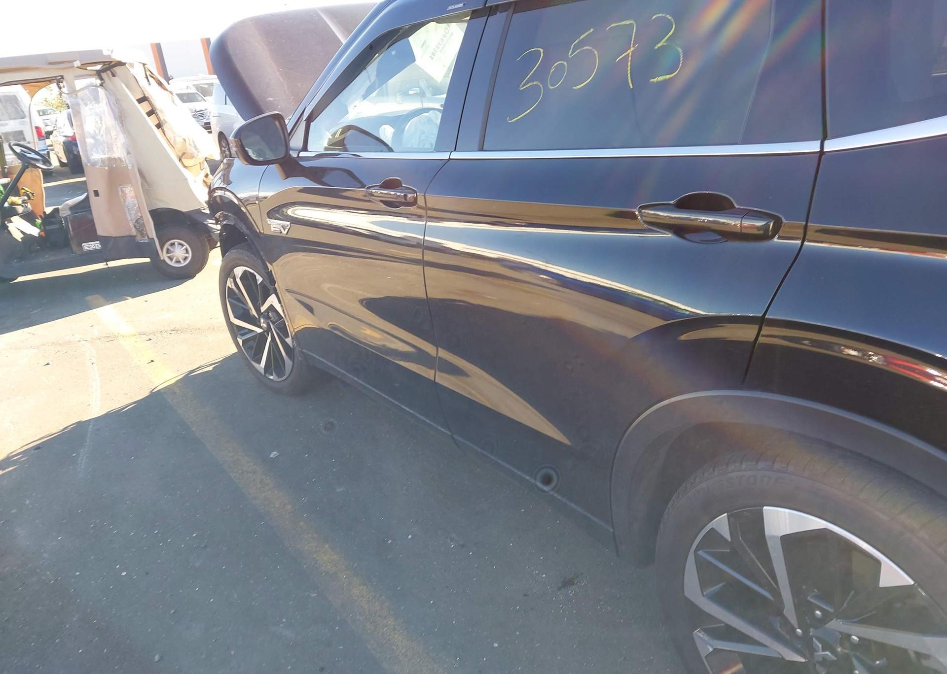 2024 MITSUBISHI OUTLANDER SEL