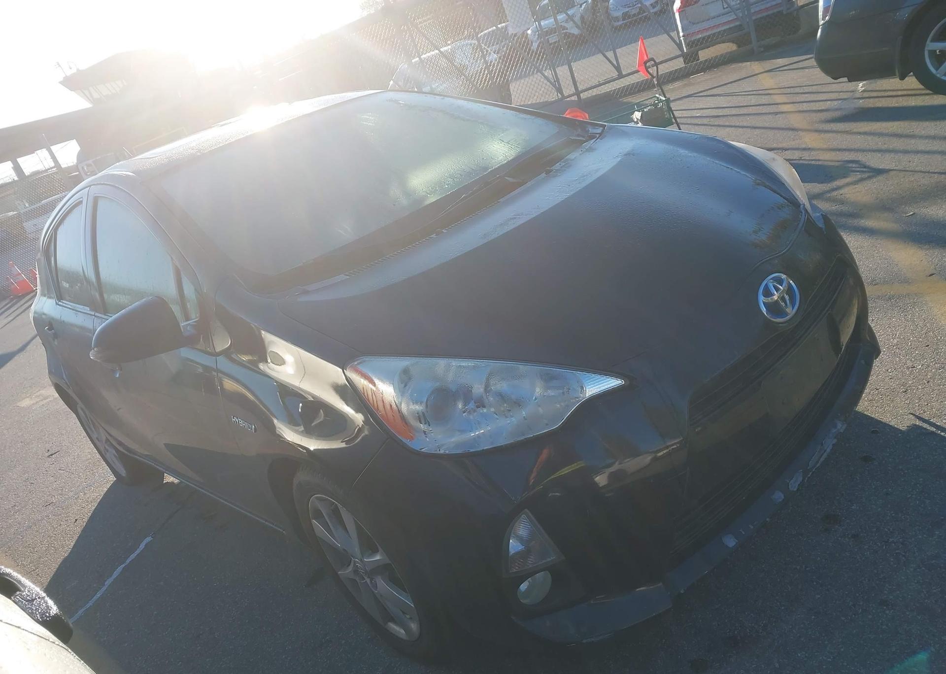 2013 TOYOTA PRIUS