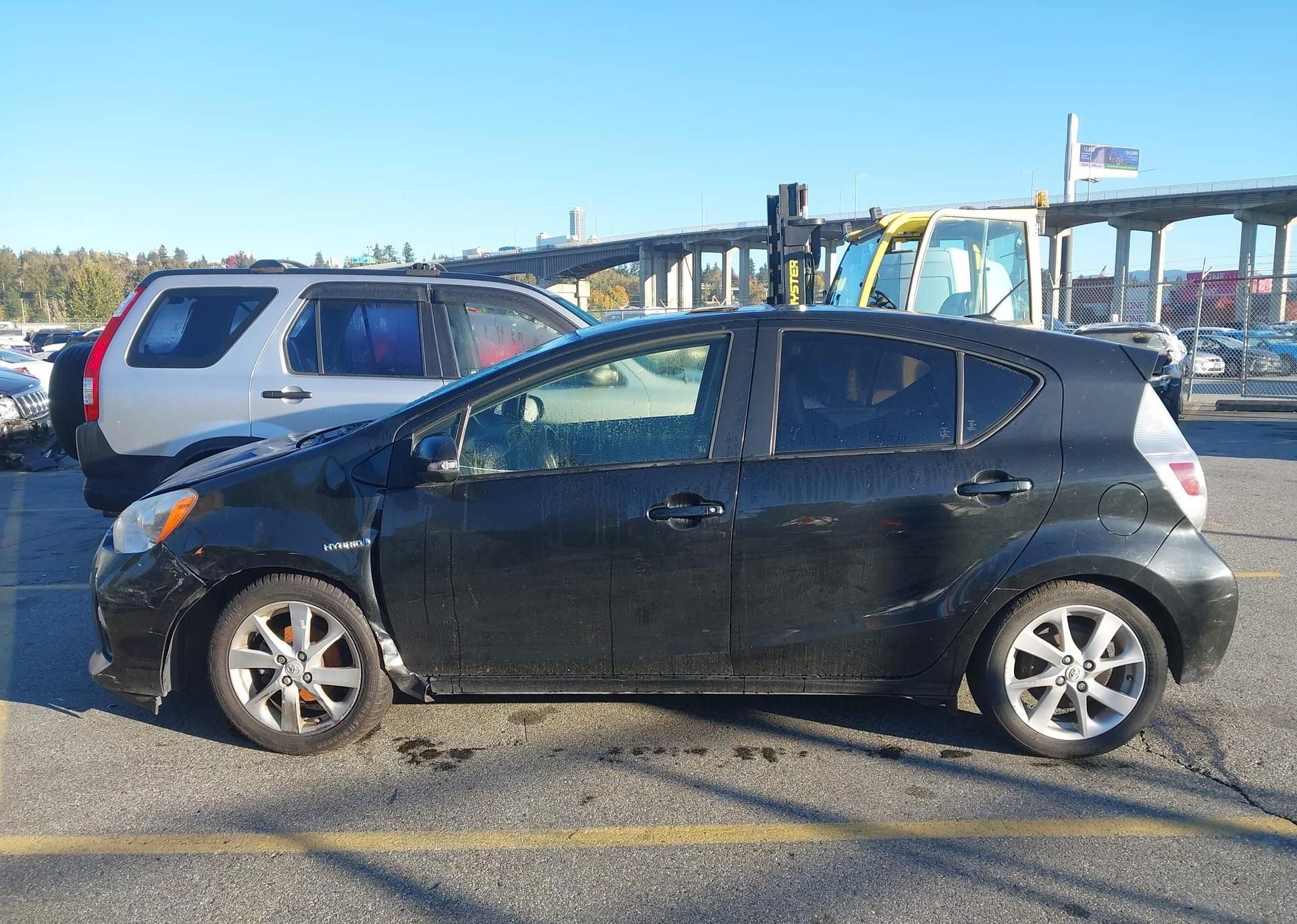2013 TOYOTA PRIUS