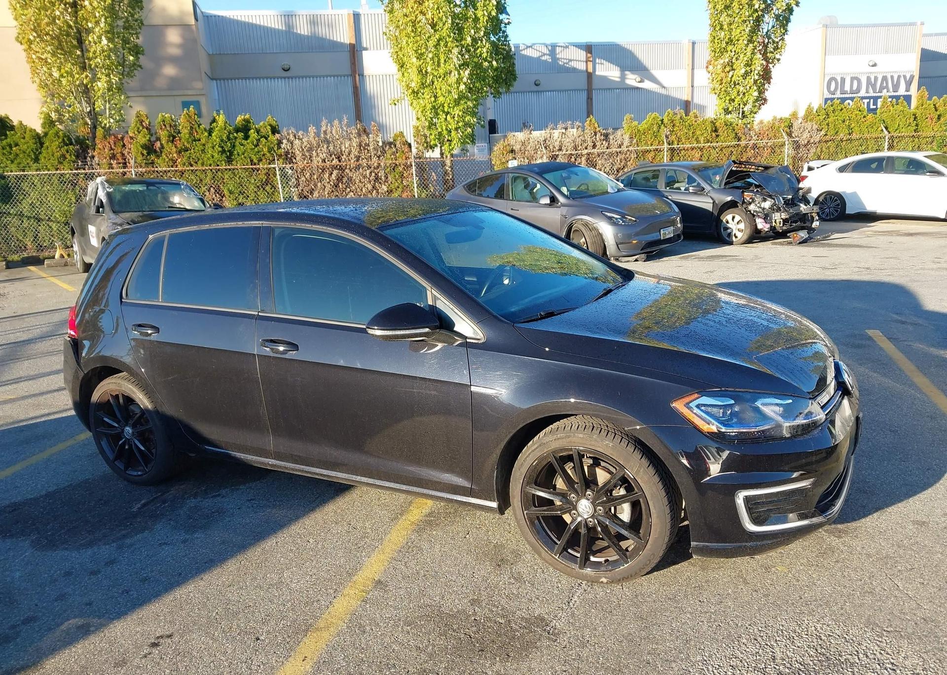 2020 VOLKSWAGEN GOLF