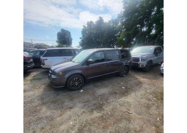 2018 DODGE GRAND CARAVAN SE