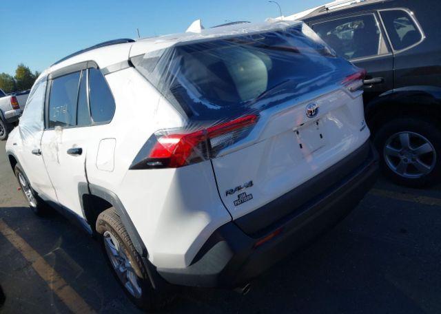 2020 TOYOTA RAV4 LE