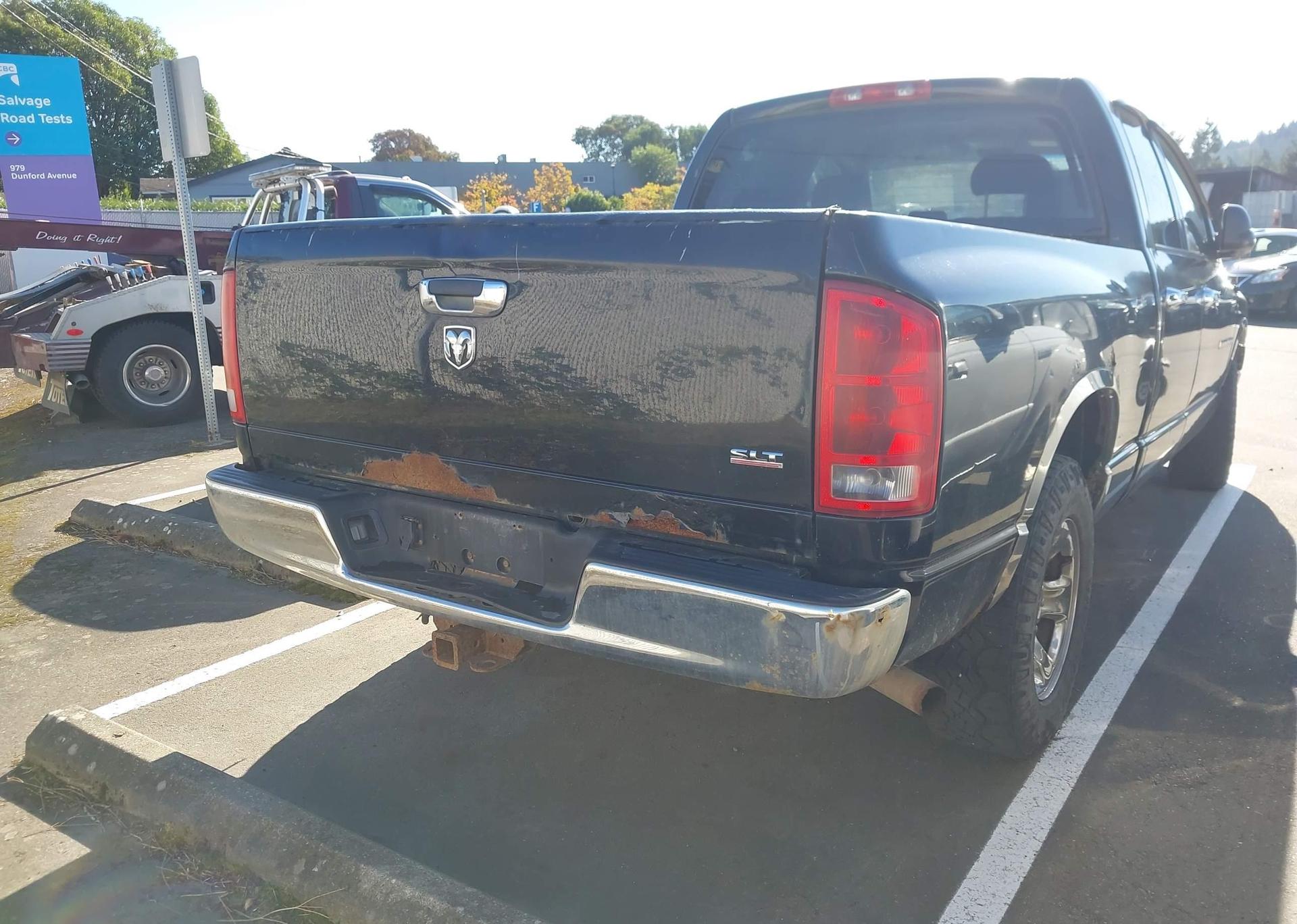 2005 DODGE RAM 1500 ST