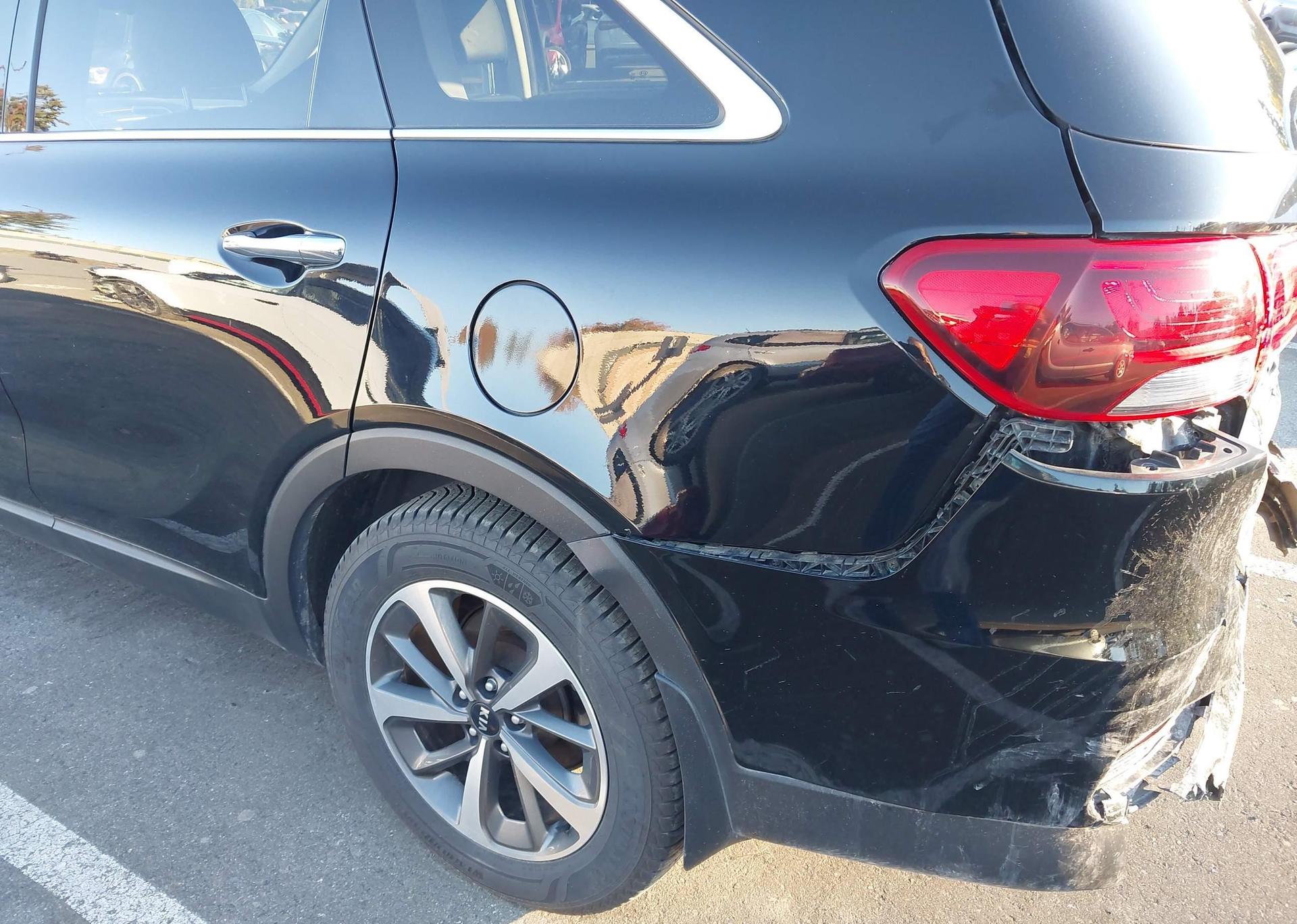 2019 KIA SORENTO EX