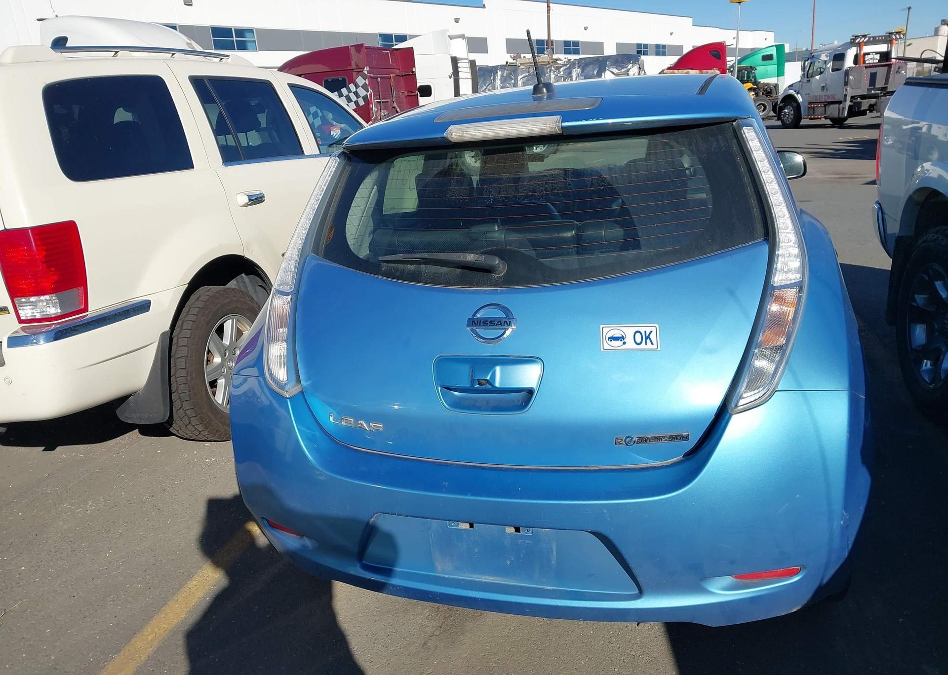 2014 NISSAN LEAF