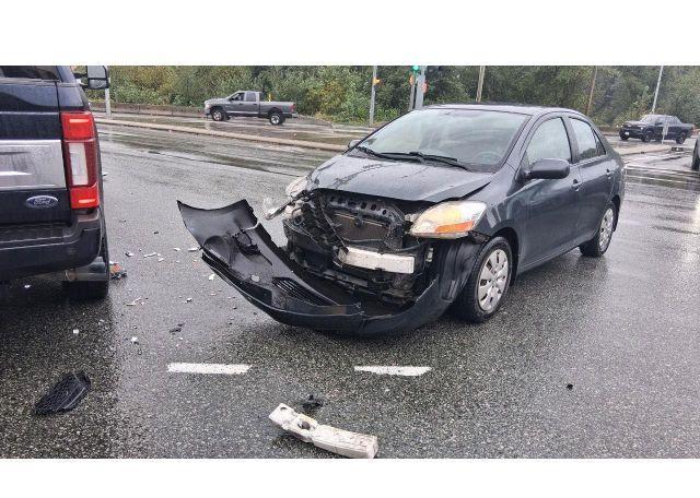 2010 TOYOTA YARIS