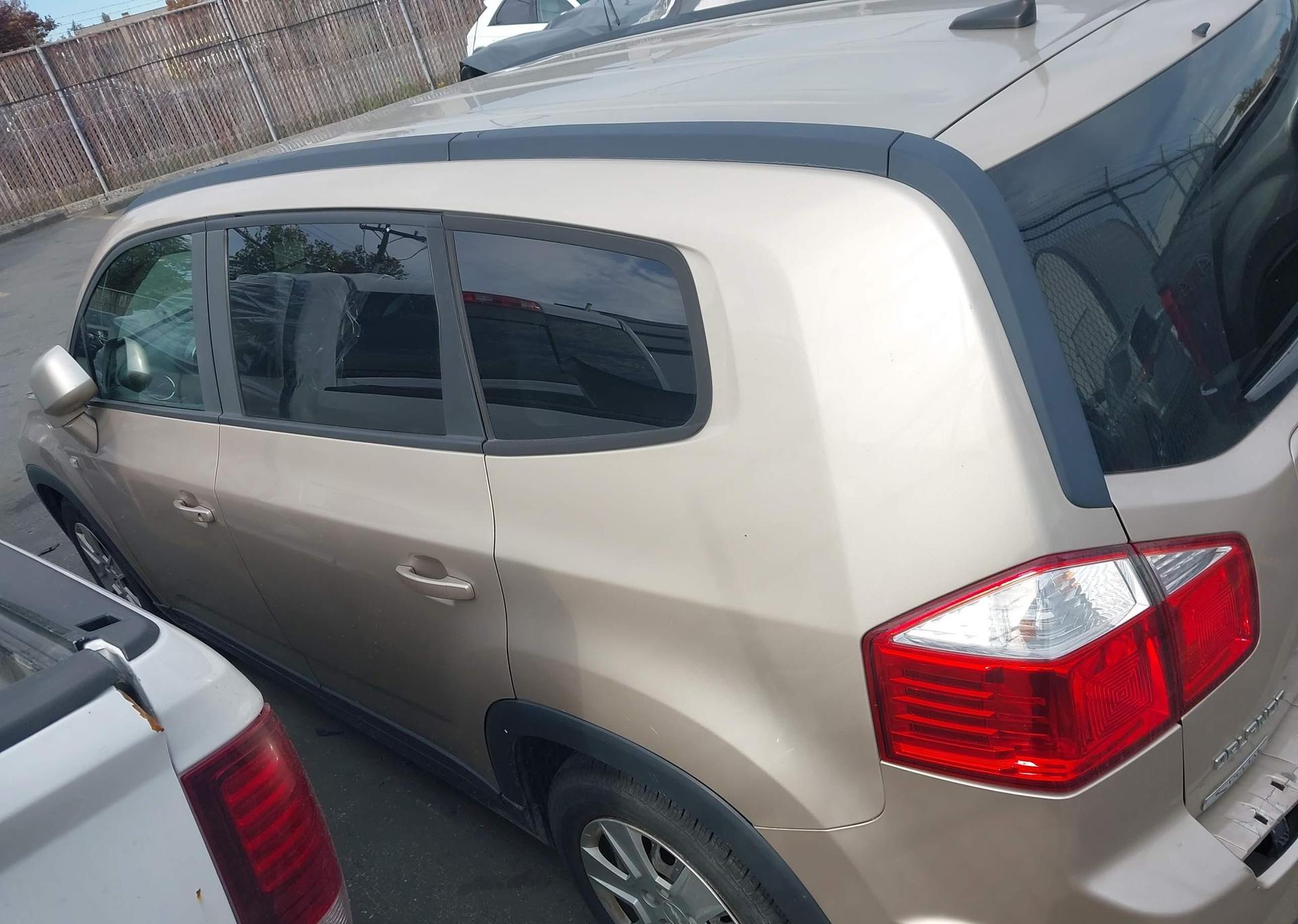 2012 CHEVROLET ORLANDO LT