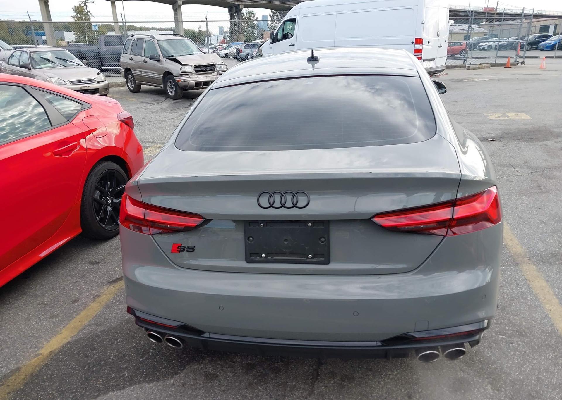 2022 AUDI S5