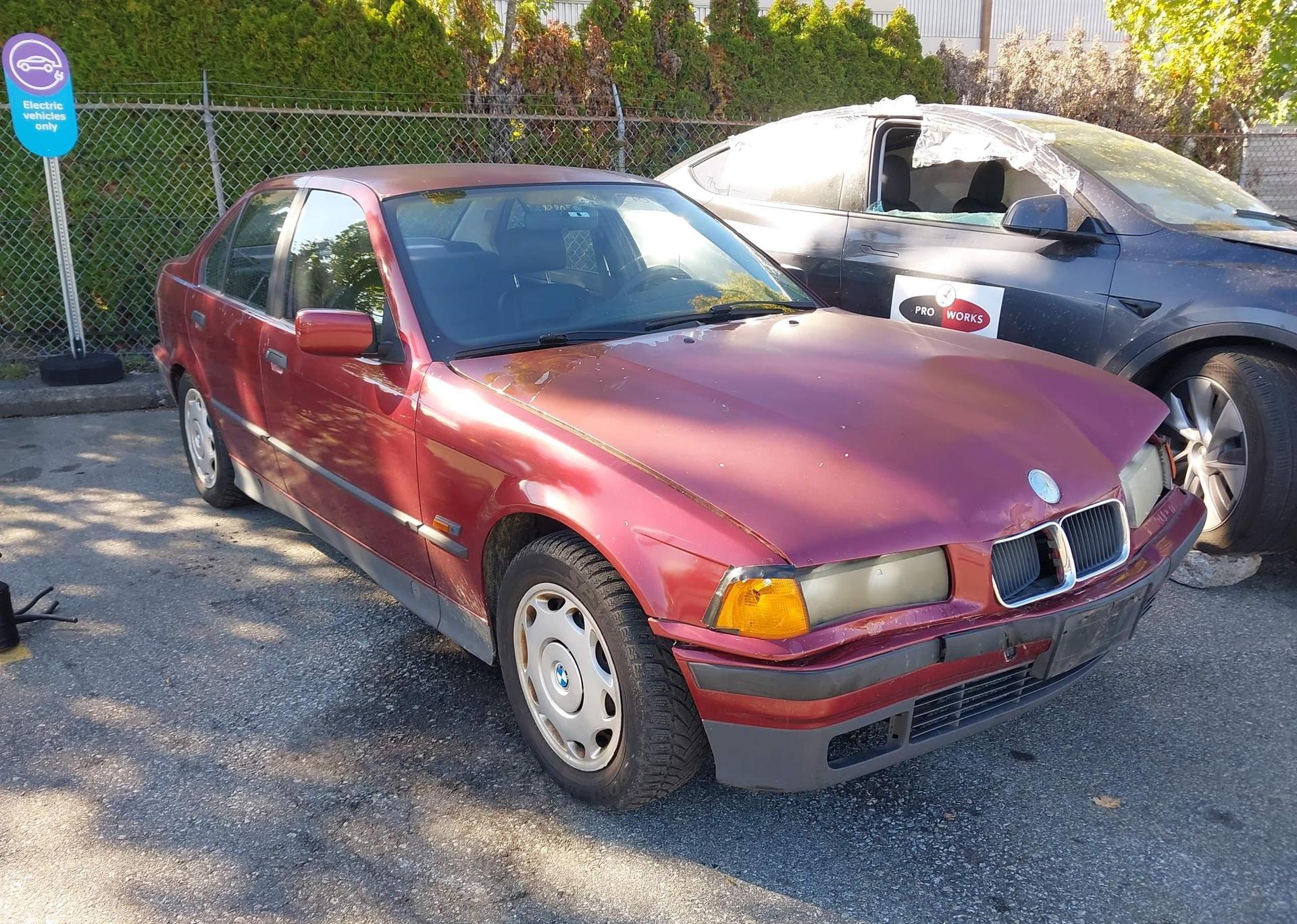 1996 BMW 318I