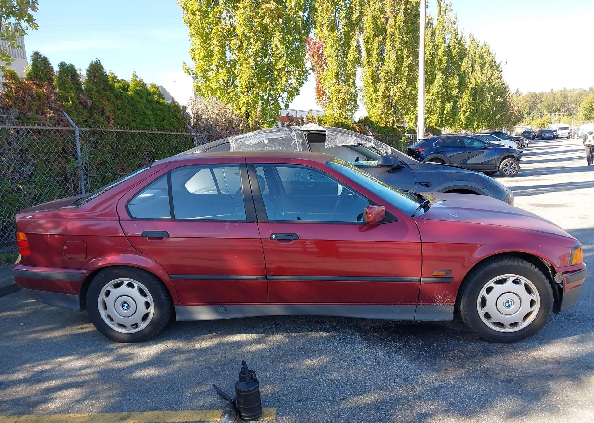1996 BMW 318I