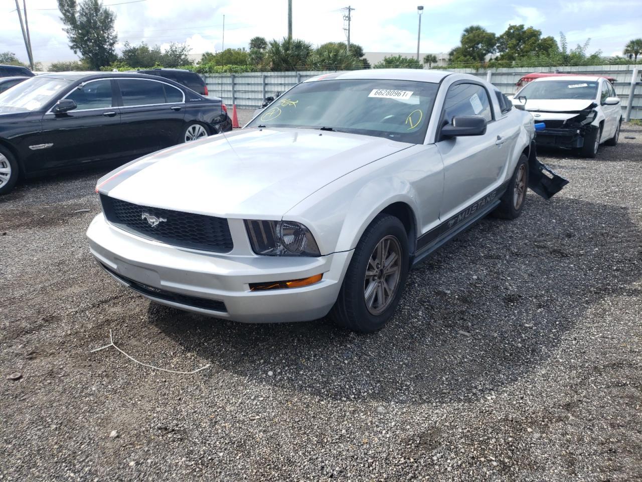 2006 FORD MUSTANG