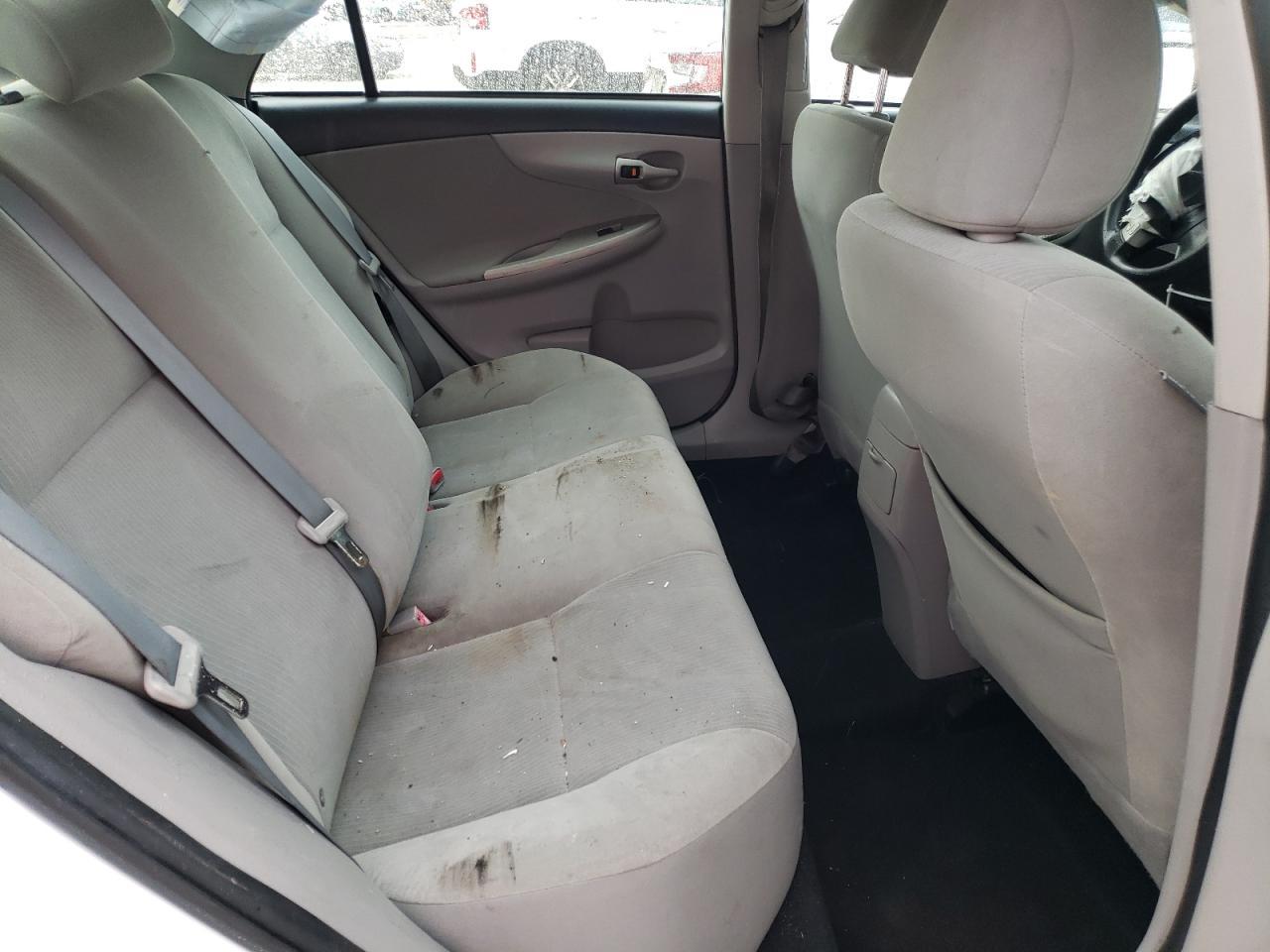 2012 TOYOTA COROLLA