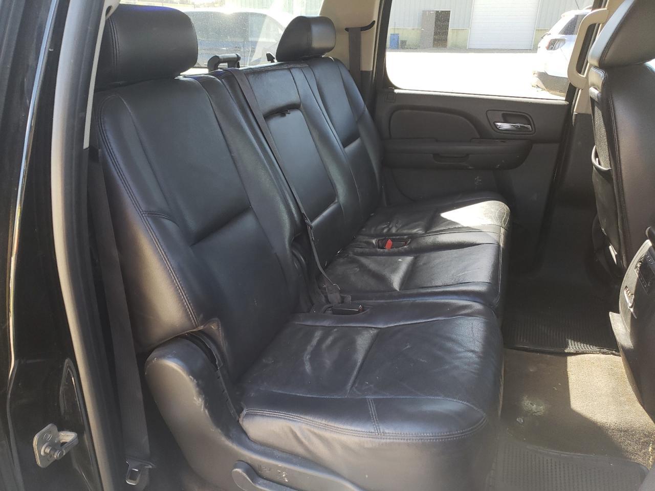 2009 CHEVROLET Suburban