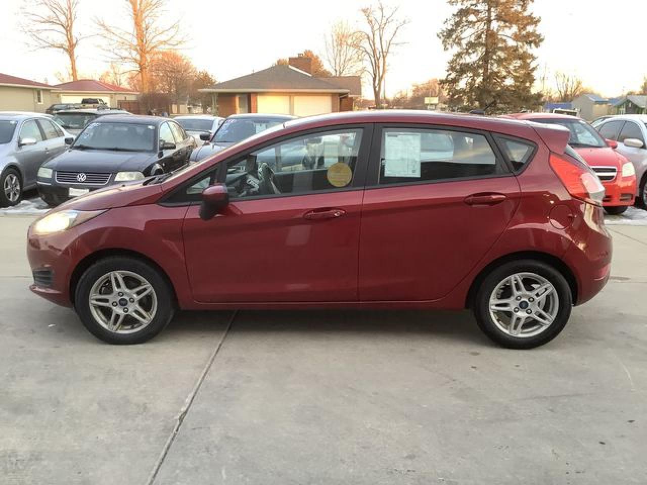 2017 FORD Fiesta