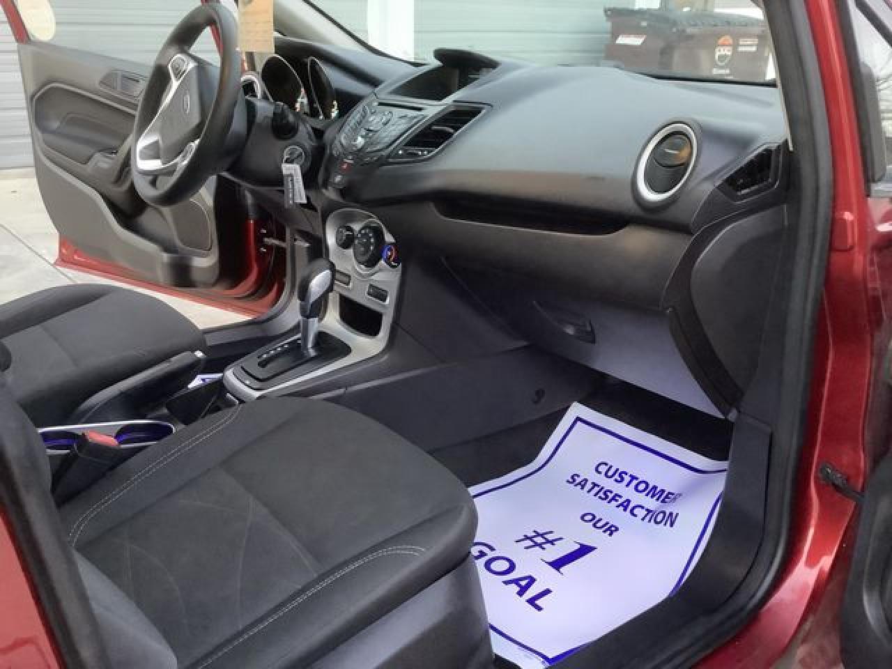 2017 FORD Fiesta