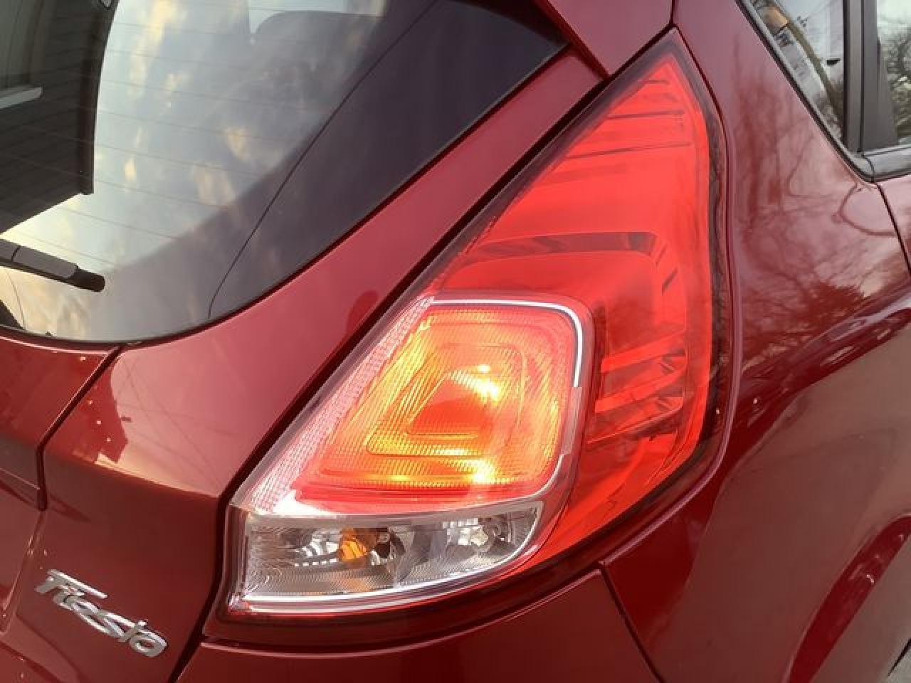 2017 FORD Fiesta