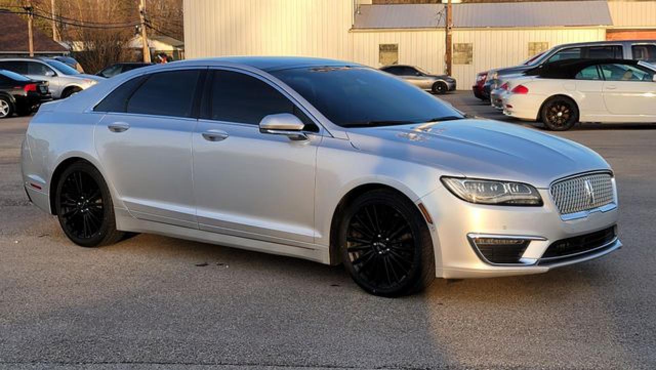 2017 LINCOLN MKZ