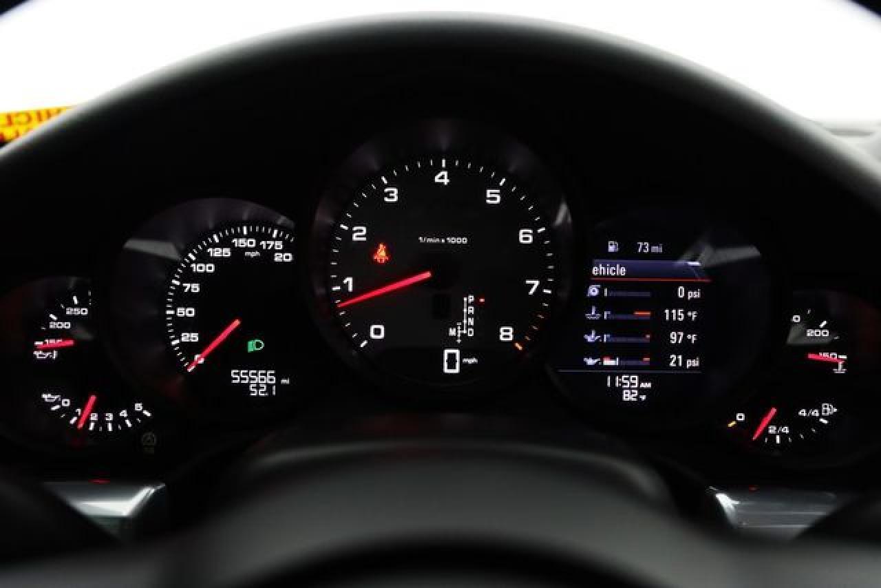 2017 PORSCHE 911