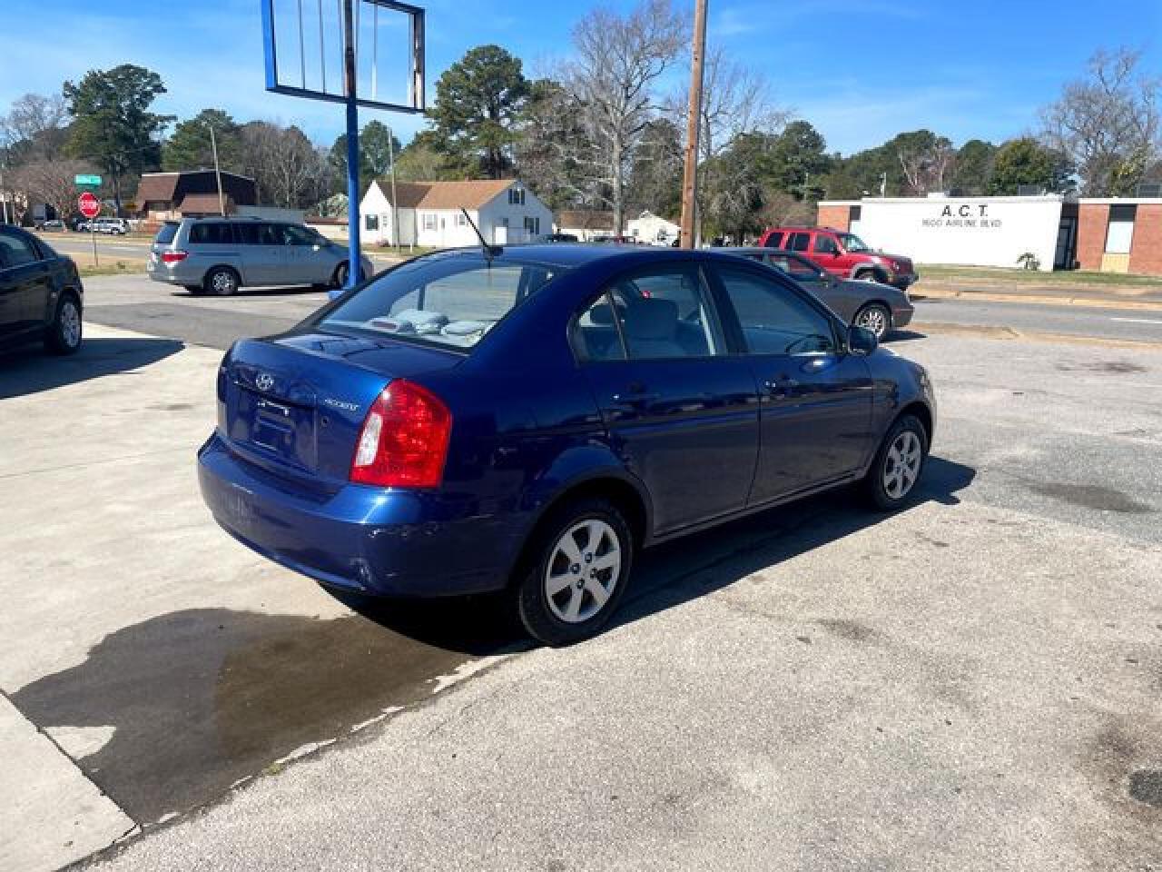 2010 HYUNDAI ACCENT