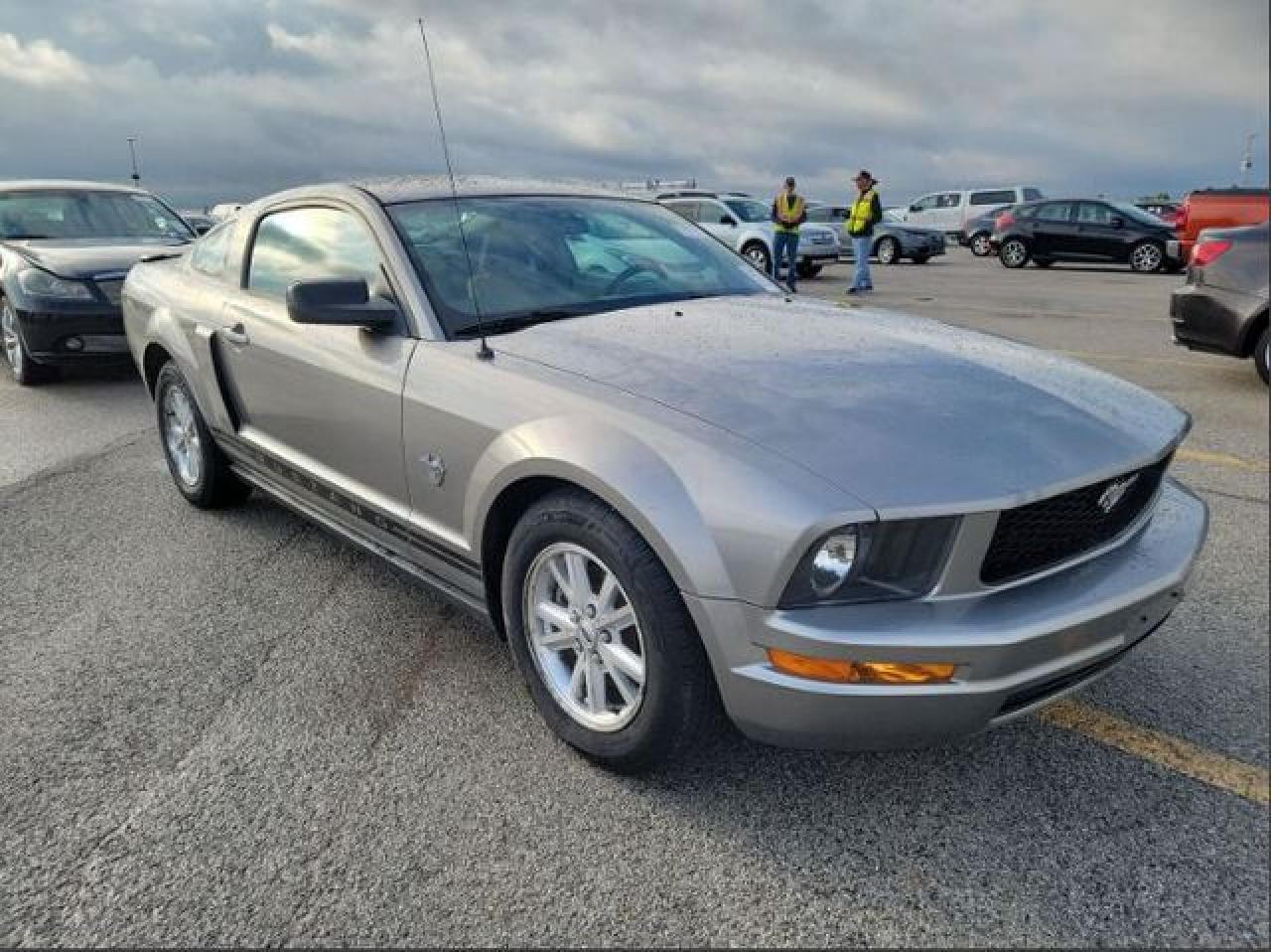2009 FORD MUSTANG