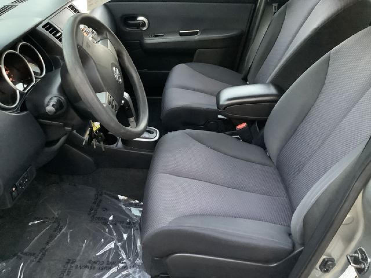 2008 NISSAN VERSA