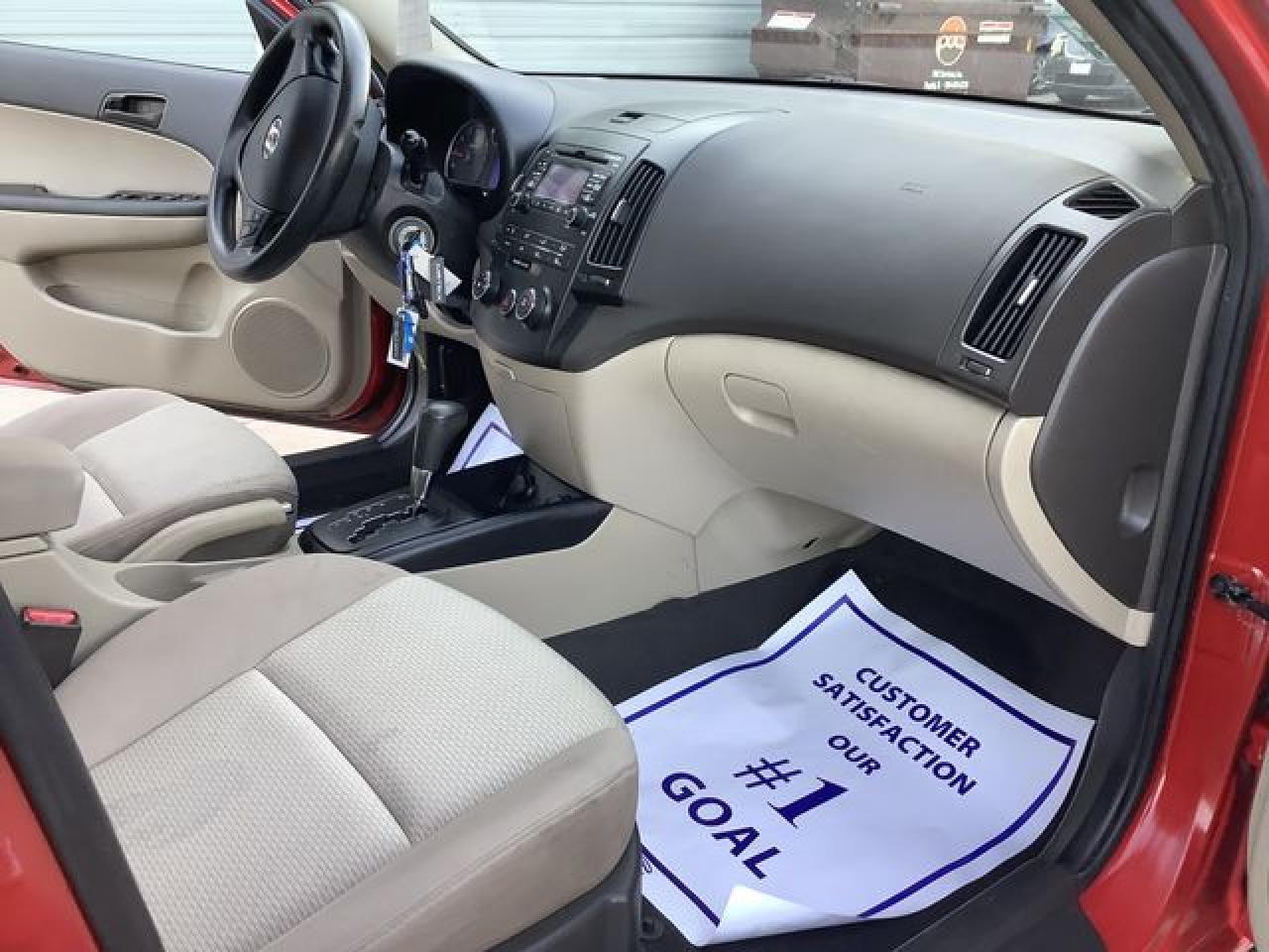 2011 HYUNDAI ELANTRA