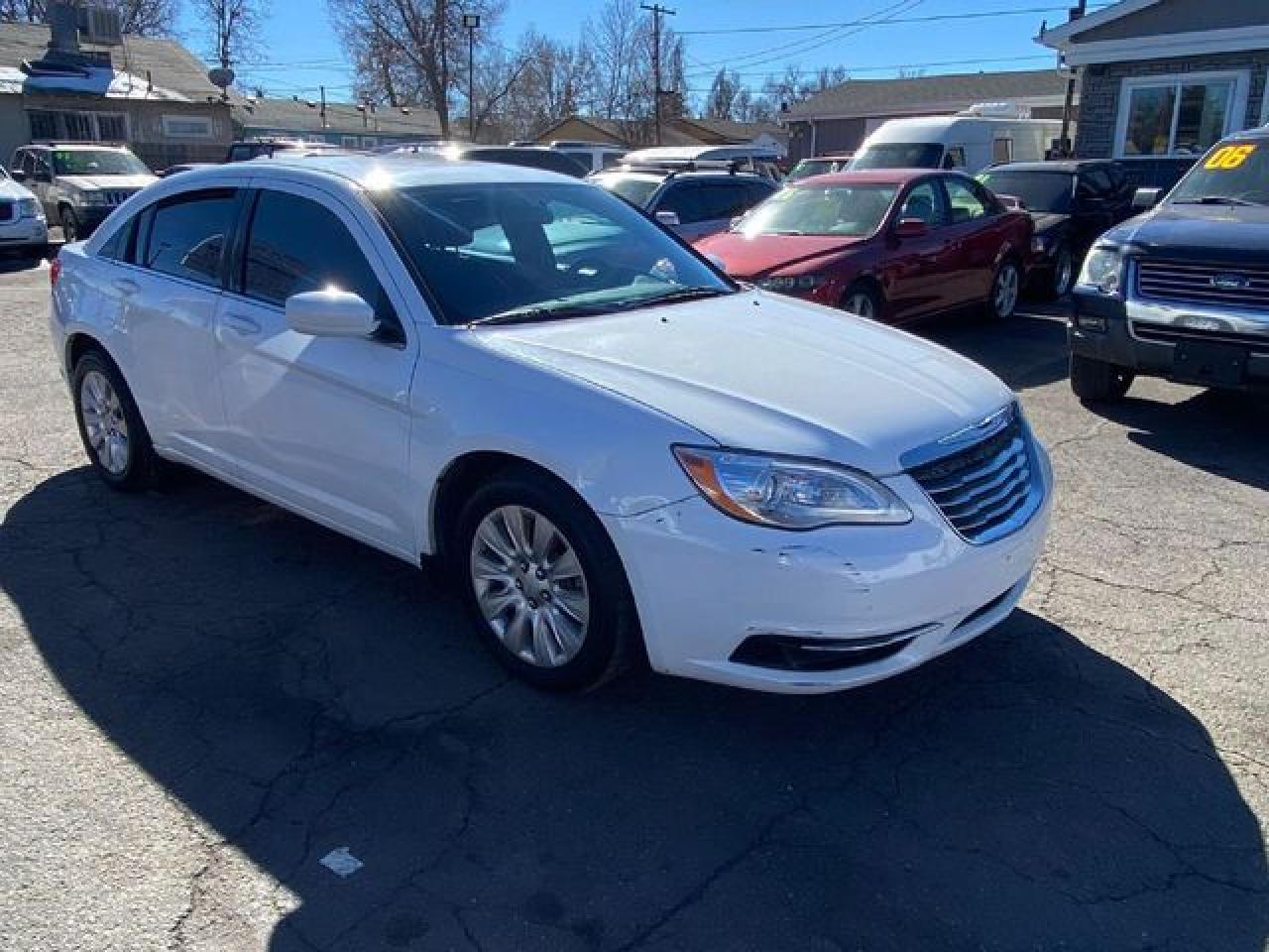 2014 CHRYSLER 200
