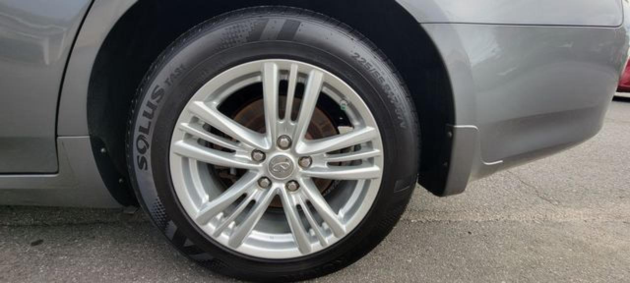 2012 INFINITI G25