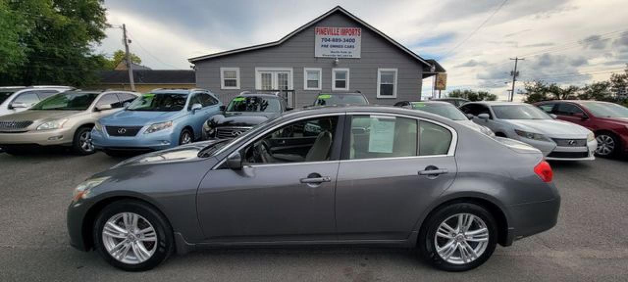 2012 INFINITI G25