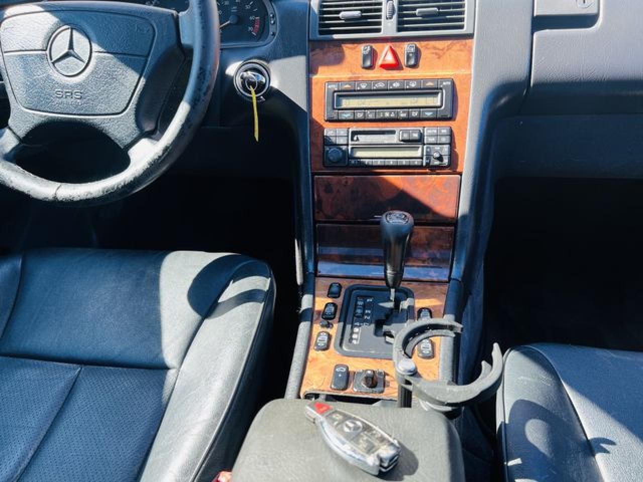 1998 MERCEDES-BENZ E-Class
