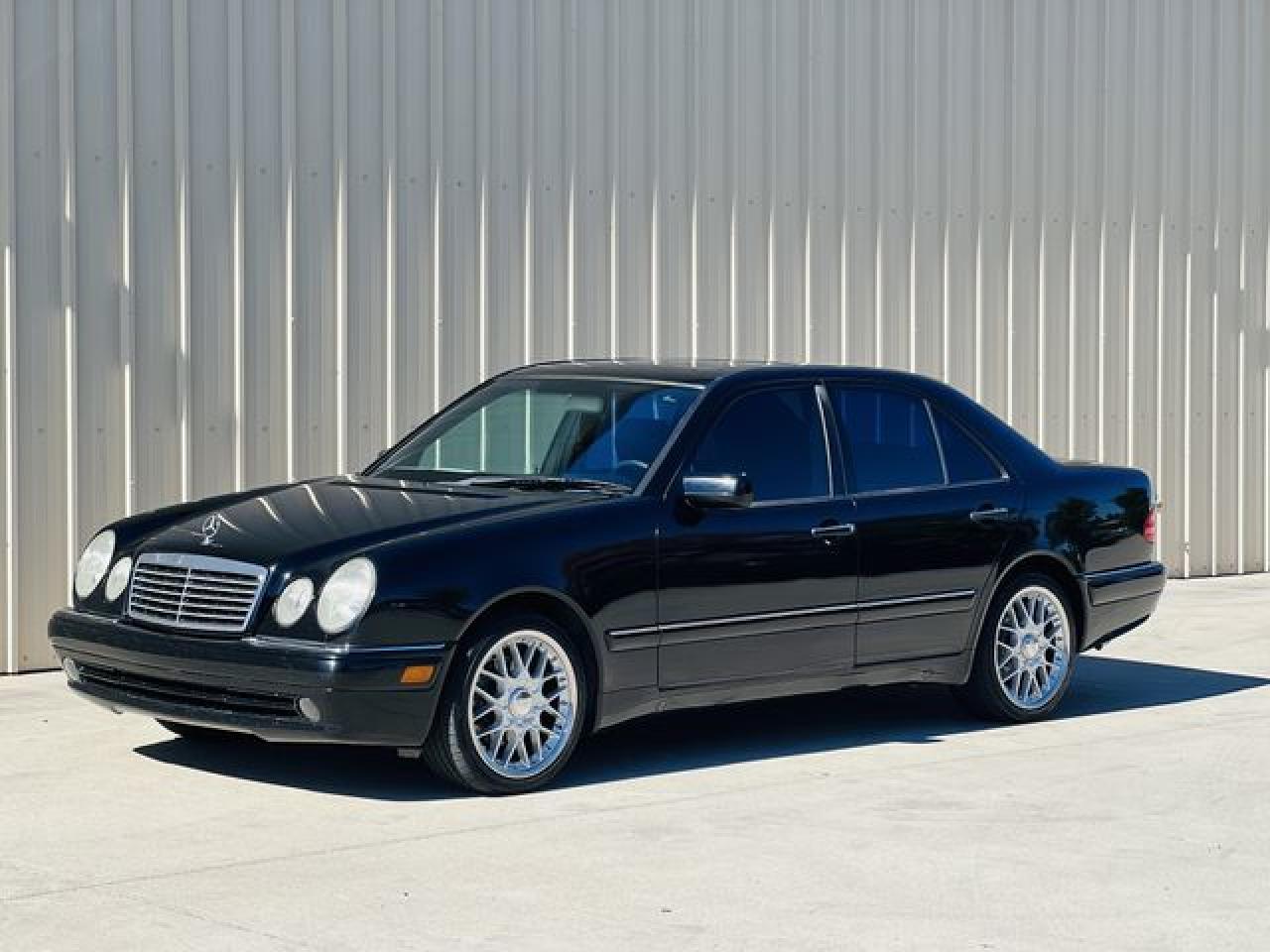 1998 MERCEDES-BENZ E-Class