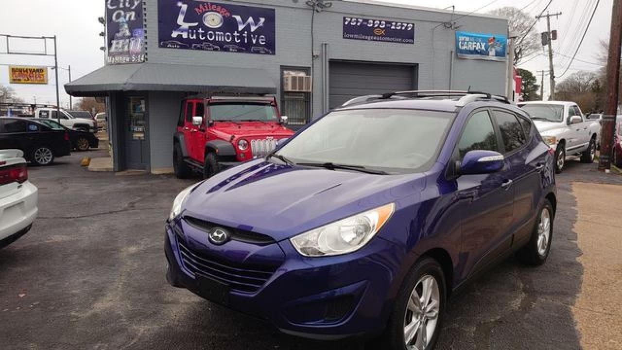 2012 HYUNDAI TUCSON