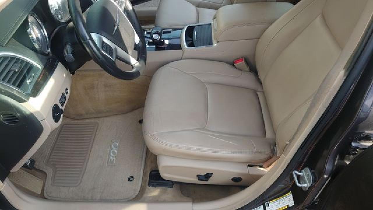 2013 CHRYSLER 300