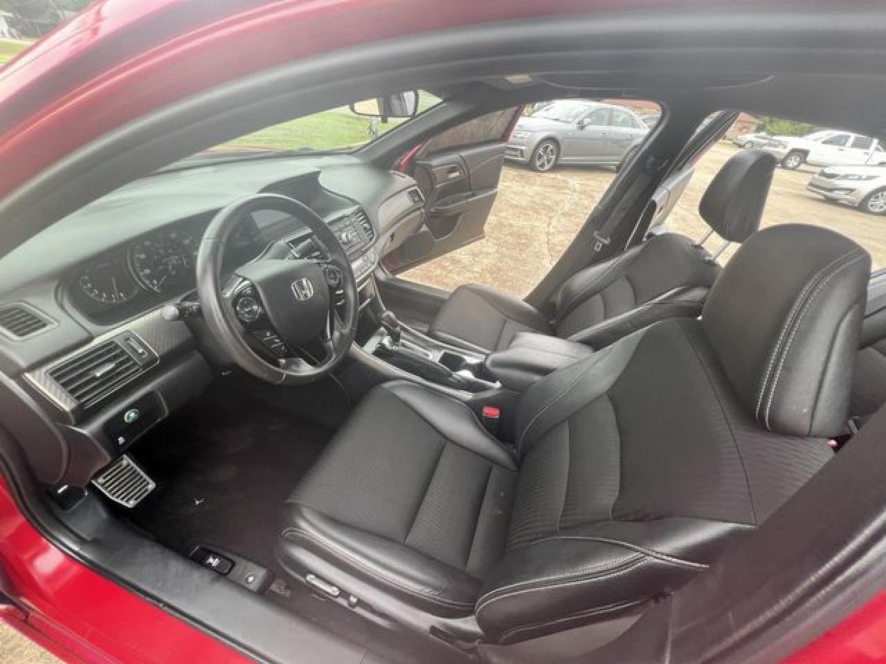 2017 HONDA ACCORD