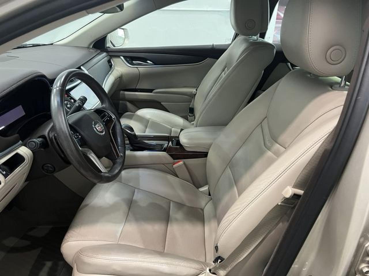 2014 CADILLAC XTS