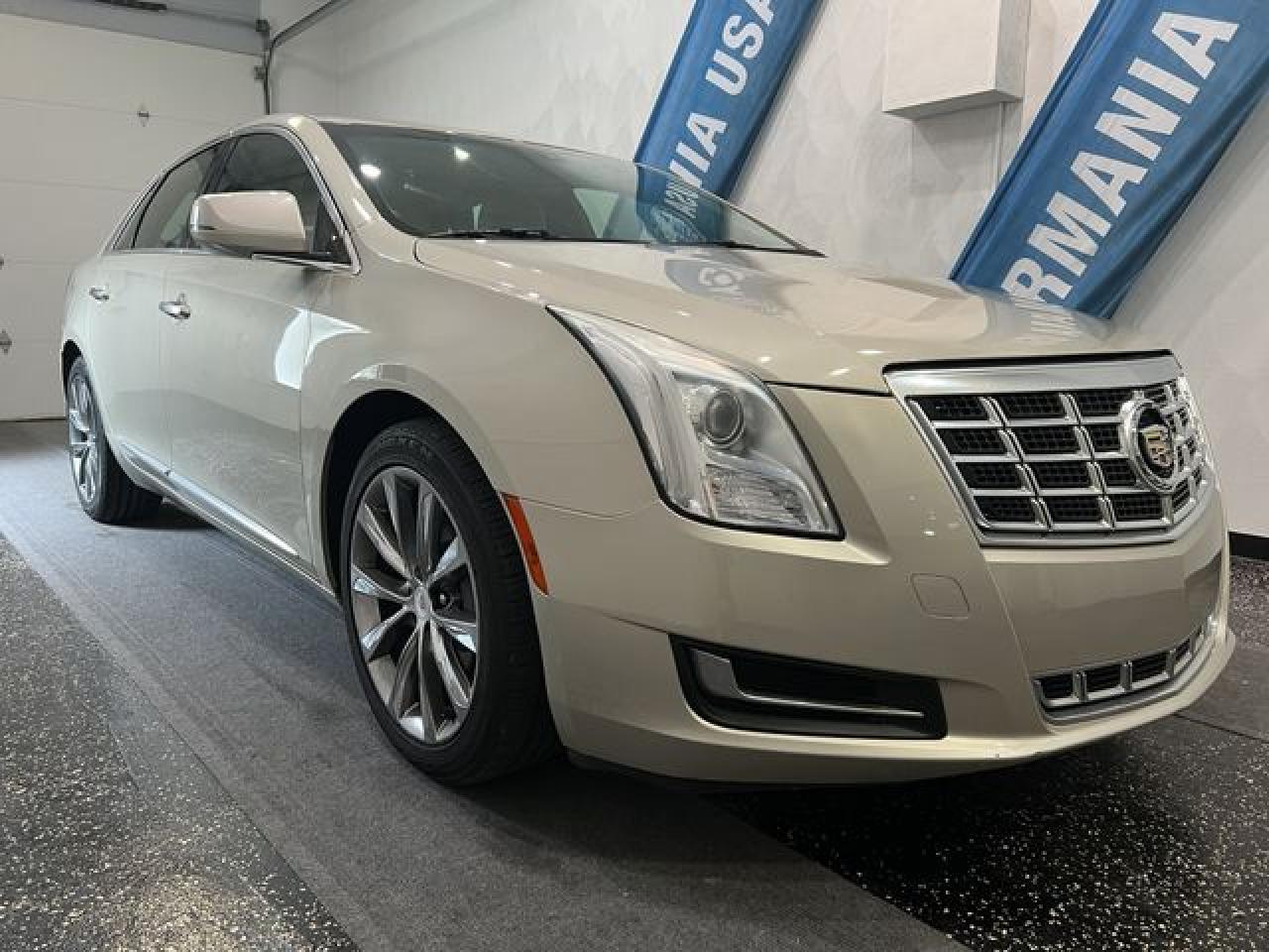 2014 CADILLAC XTS