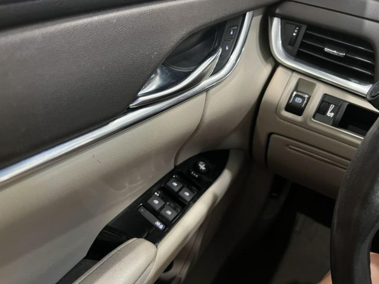 2014 CADILLAC XTS