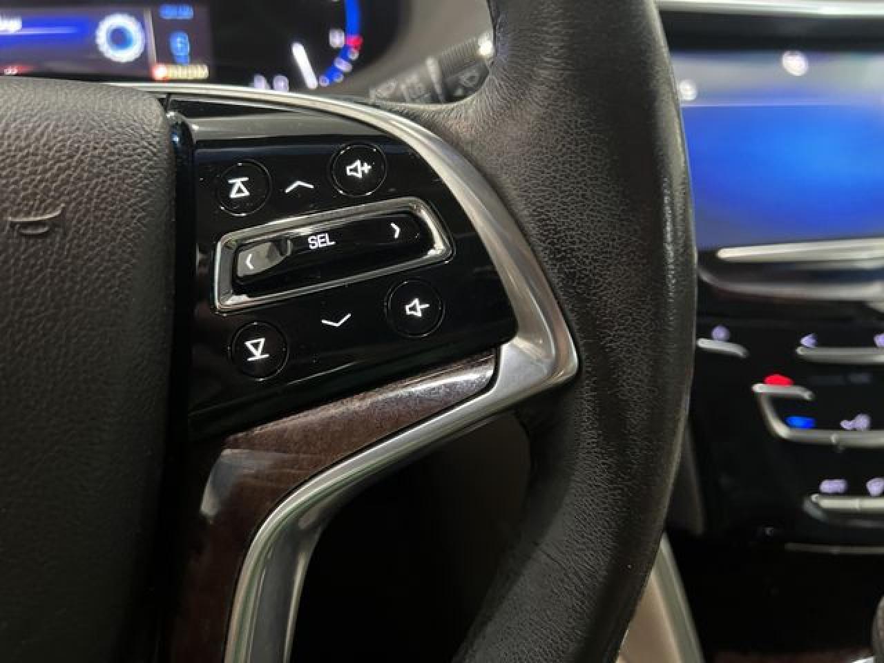 2014 CADILLAC XTS
